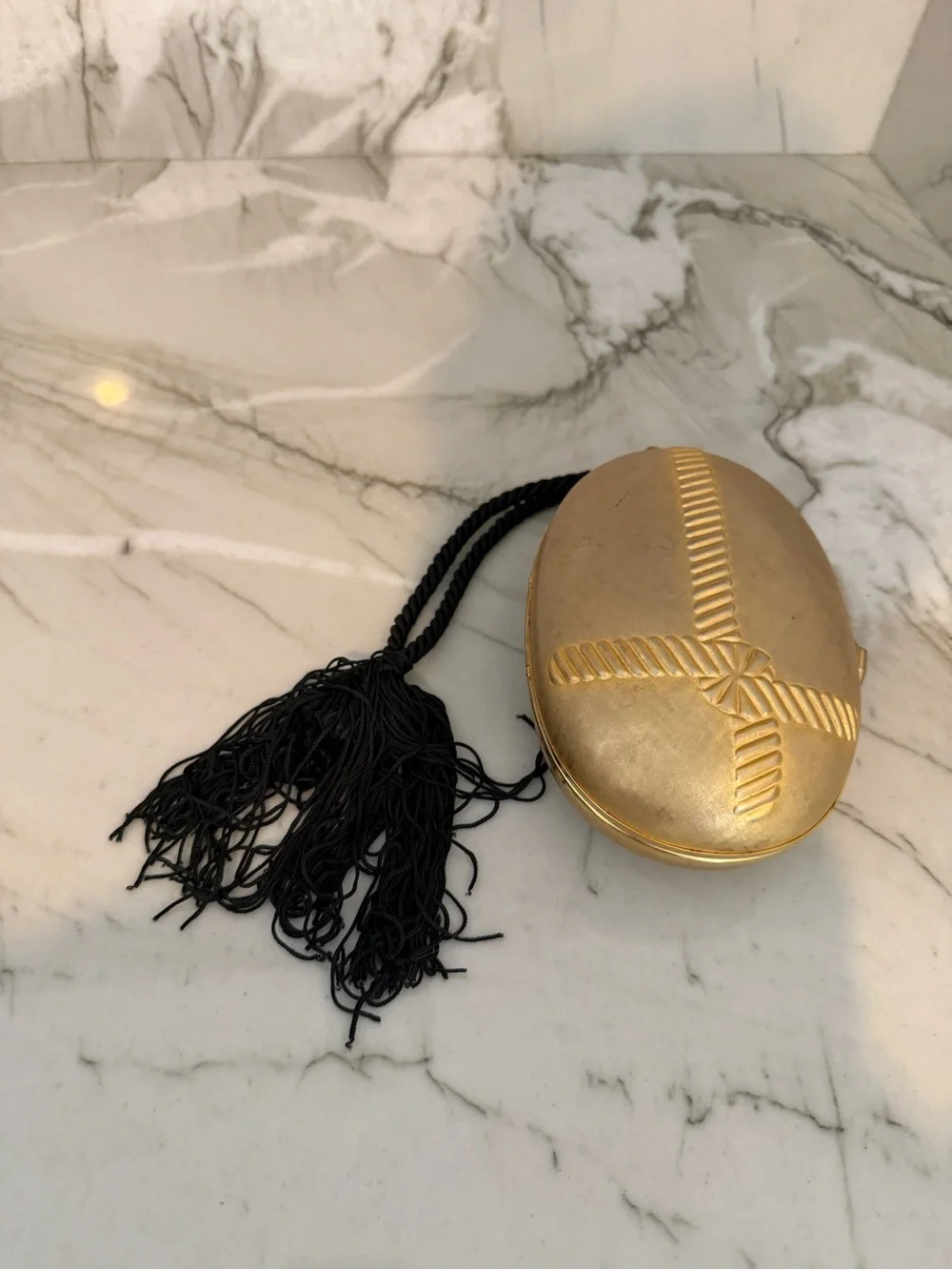 Vintage Gold Embossed Oval Clutch - Elegant Women's Evening Bag
